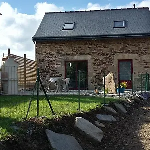 La Chouette Hébergement de vacances Bégard